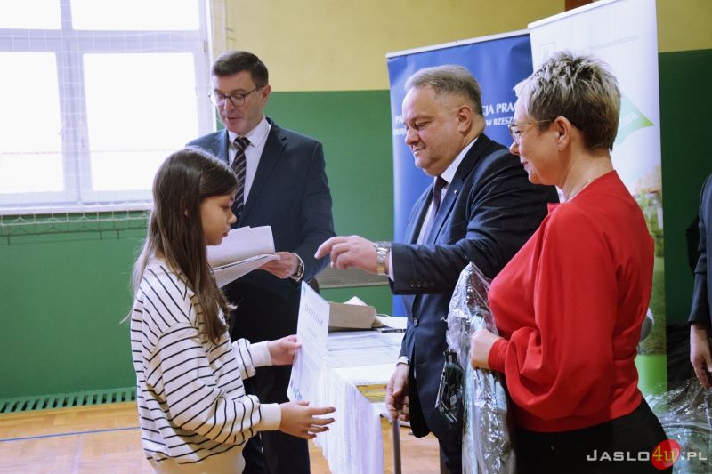 "Bezpiecznie na wsi mamy i wypadków unikam. Finał powiatowego konkursu