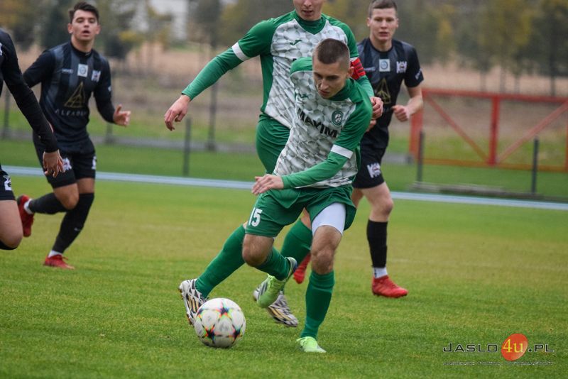Mecz LKS Czeluśnica - JKS Czarni 1910 Jasło 1:2