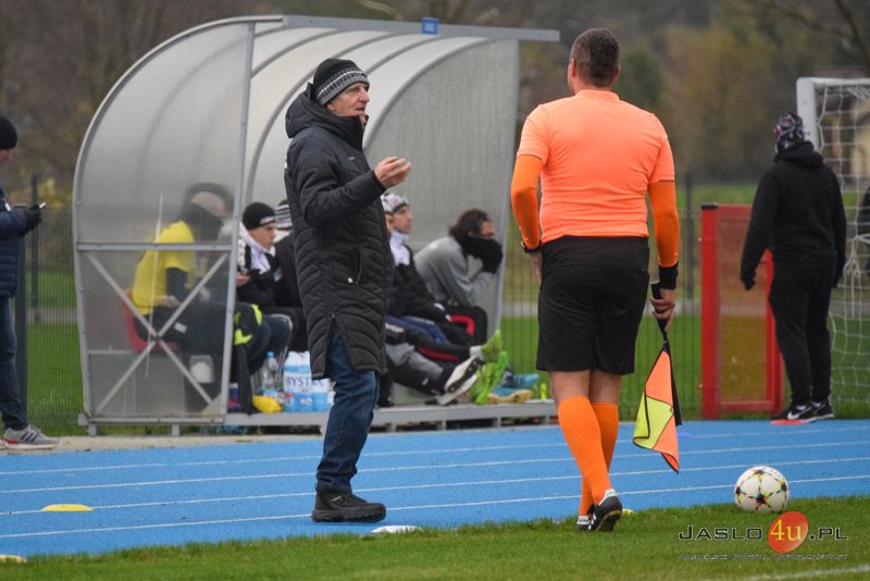 Mecz LKS Czeluśnica - JKS Czarni 1910 Jasło 1:2