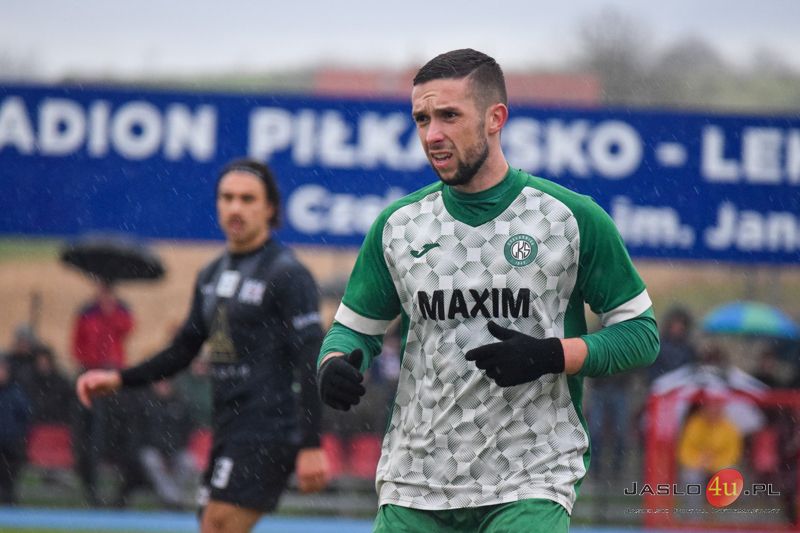 Mecz LKS Czeluśnica - JKS Czarni 1910 Jasło 1:2