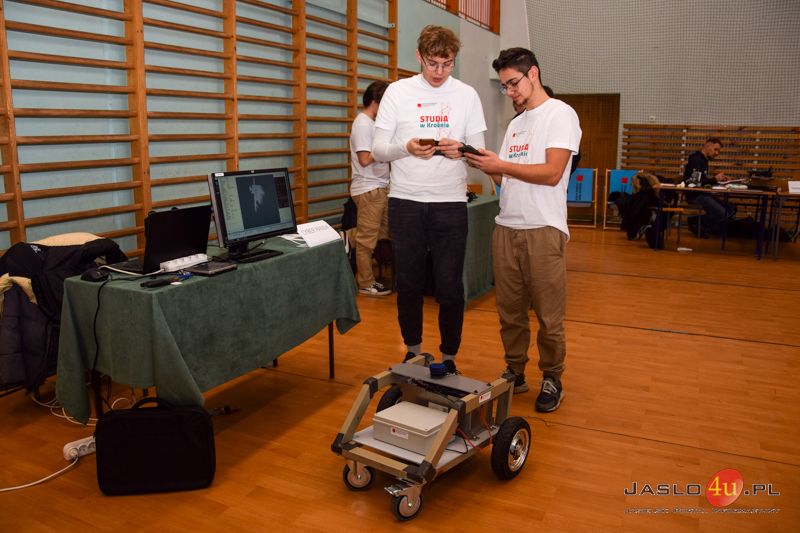 RobON - Ogólnopolskie Zawody Robotyczne w PANS w Krośnie