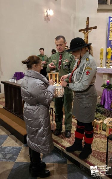 Betlejemskie Światło Pokoju jest już w Jaśle
