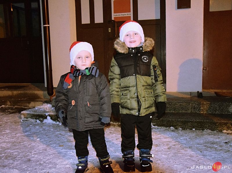 Święty Mikołaj odwiedził dzieci na osiedlu Krasińskiego-Szopena