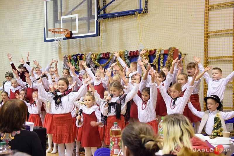 Wigilia dla potrzebujących