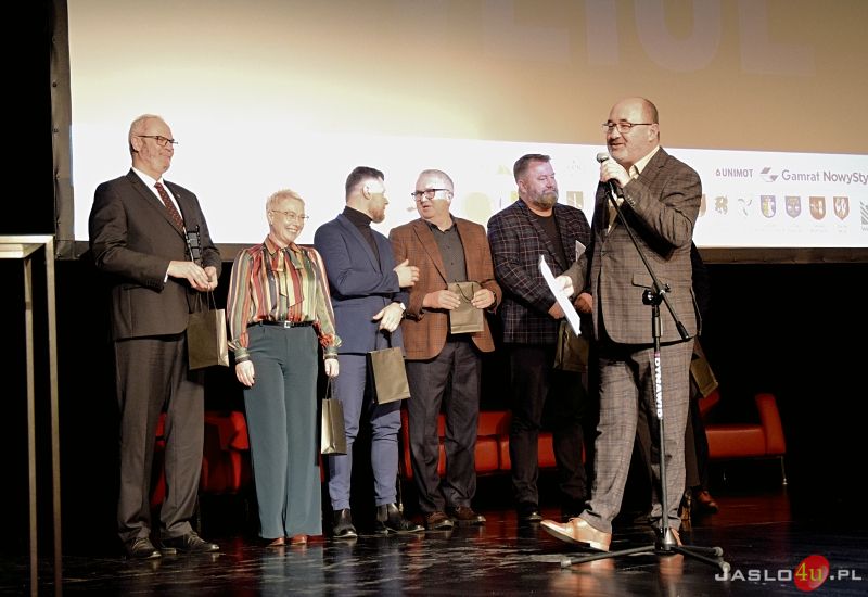 "Zwyciężyć tyfus" - premiera filmu w JDK