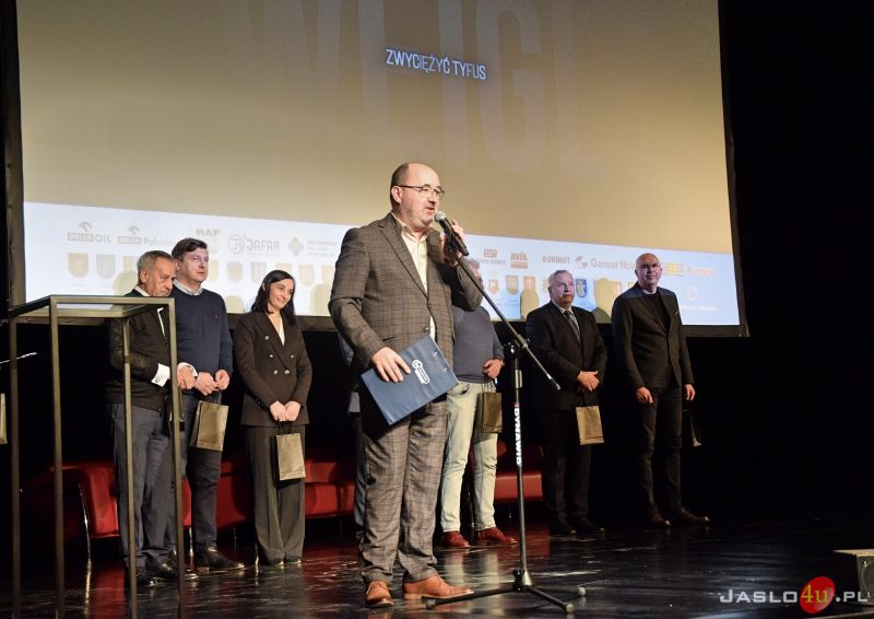 "Zwyciężyć tyfus" - premiera filmu w JDK