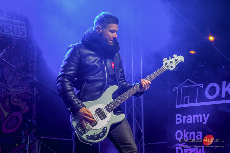 32. Finał Wielkiej Orkiestry Świątecznej Pomocy - Jasło 2024 - koncert zespołu Krusher i licytacje