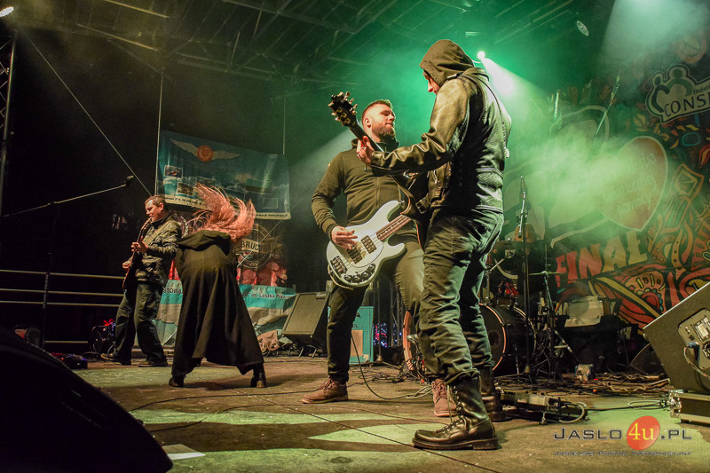32. Finał Wielkiej Orkiestry Świątecznej Pomocy - Jasło 2024 - koncert zespołu Krusher i licytacje