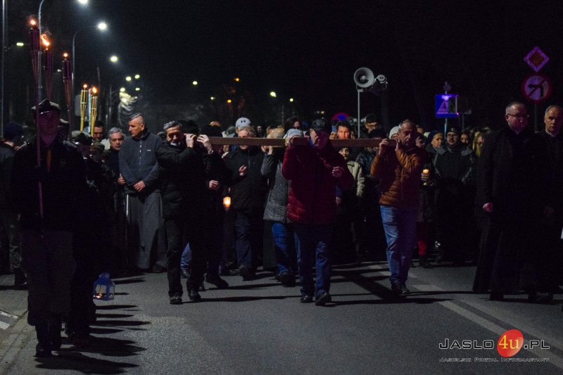 Droga Krzyżowa ulicami Jasła 2024