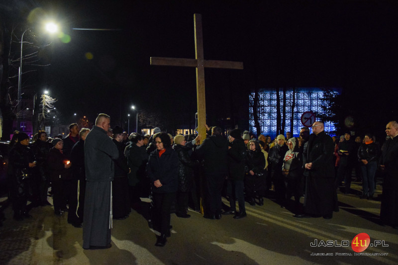 Droga Krzyżowa ulicami Jasła 2024