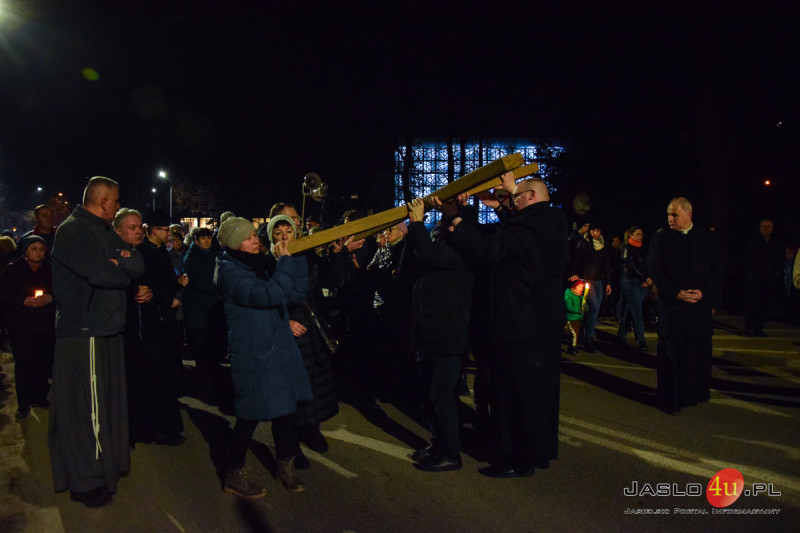 Droga Krzyżowa ulicami Jasła 2024