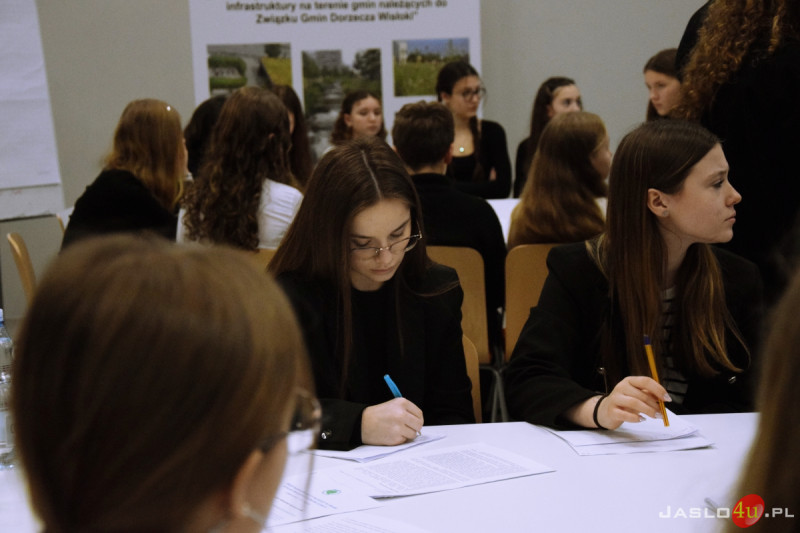"Mini COP"- Międzynarodowy, młodzieżowy szczyt klimatyczny