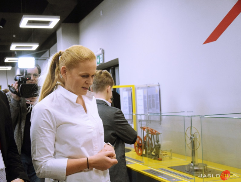 Minister edukacji Barbara Nowacka z wizytą w Gen-ie