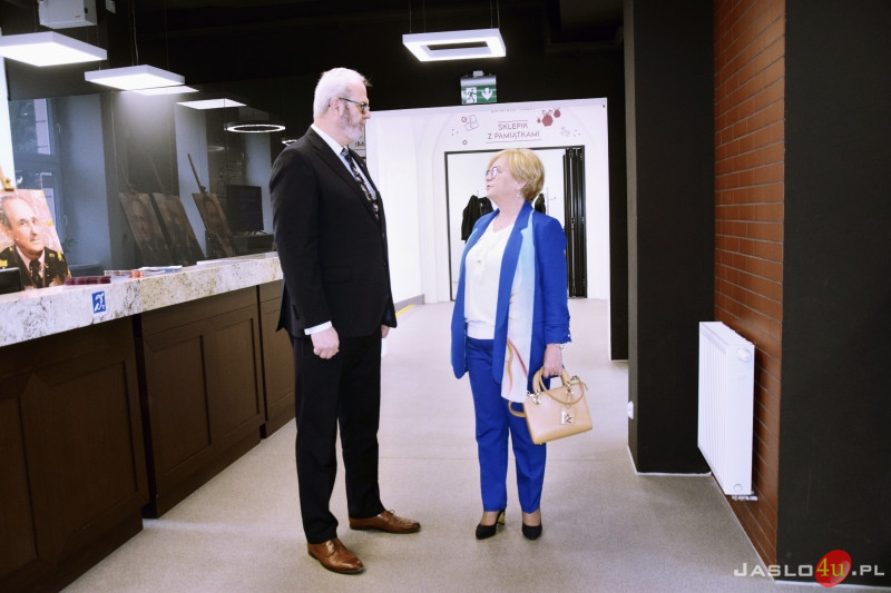 Minister edukacji Barbara Nowacka z wizytą w Gen-ie