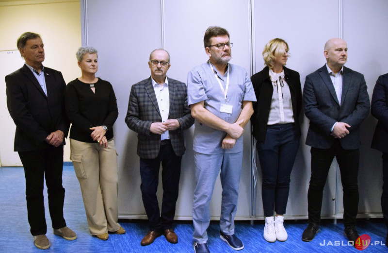 Uroczyste oddanie videogastroskopu w jasielskim szpitalu