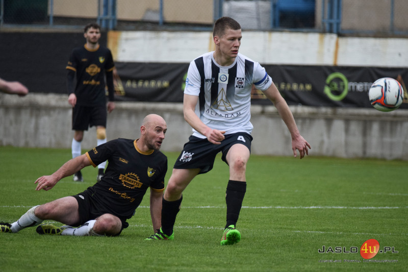 JKS Czarni 1910 Jasło - LKS Przełom Besko 5:0