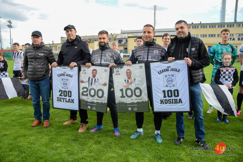JKS Czarni 1910 Jasło - LKS Przełom Besko 5:0
