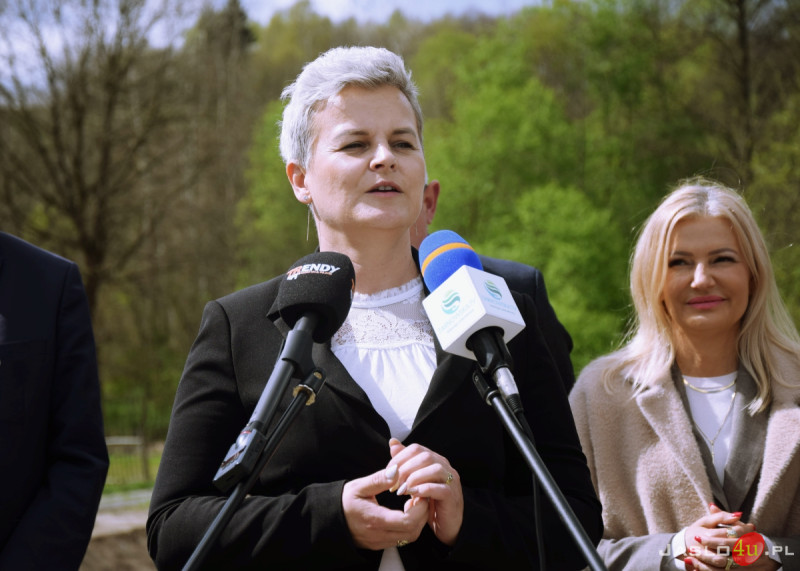 Oddanie do użytku nowego mostu w Czermnej