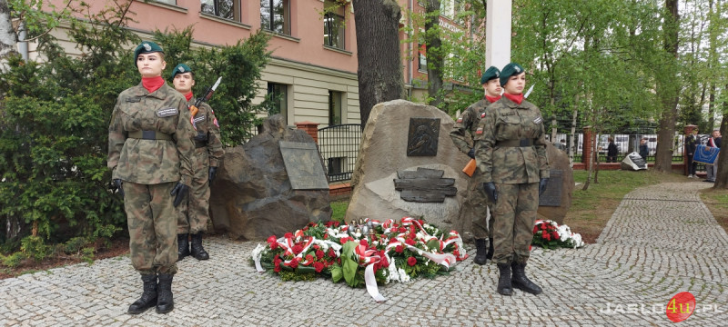 Oddano hołd ofiarom zbrodni katyńskiej i katastrofy smoleńskiej