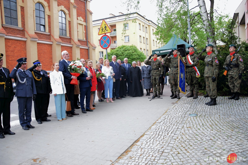 Oddano hołd ofiarom zbrodni katyńskiej i katastrofy smoleńskiej