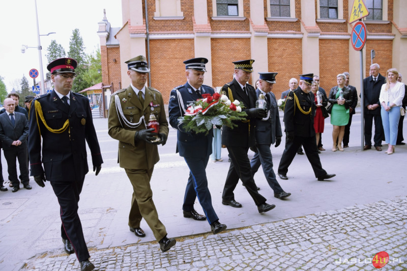 Oddano hołd ofiarom zbrodni katyńskiej i katastrofy smoleńskiej