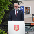 Uroczystość nadania sztandaru Miasta Jasła