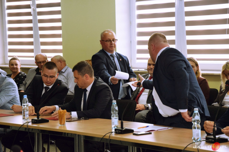 I Sesja Rady Powiatu w Jaśle VII kadencji