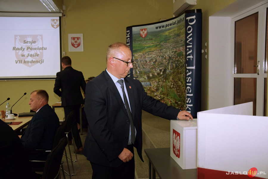 I Sesja Rady Powiatu w Jaśle VII kadencji