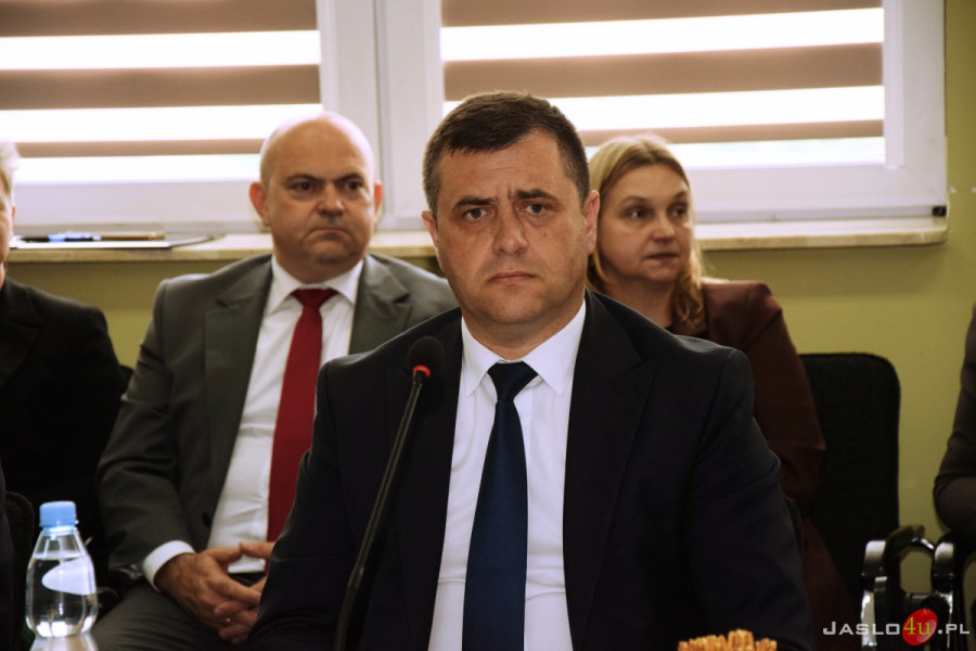 I Sesja Rady Powiatu w Jaśle VII kadencji
