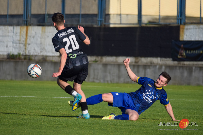 Mecz JKS Czarni 1910 Jasło - Ostoja Kołaczyce (3:0)