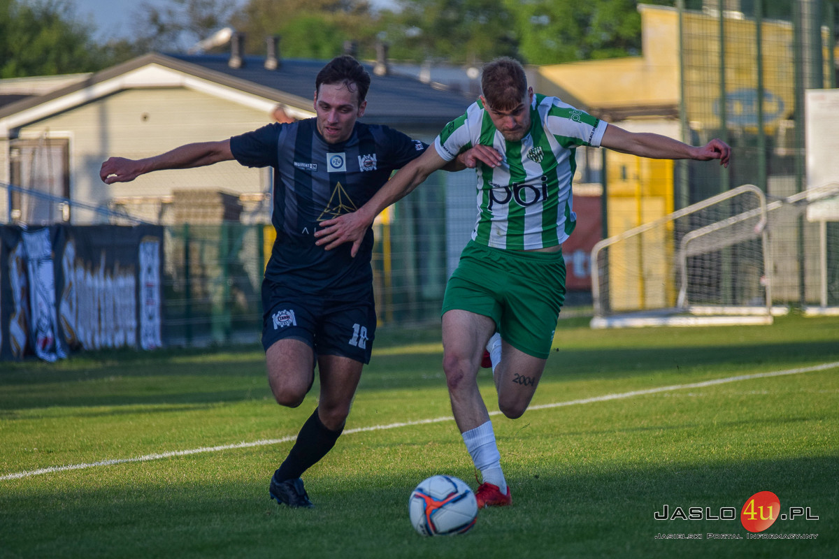 Mecz JKS Czarni 1910 Jasło - Przełęcz Dukla (3:0)