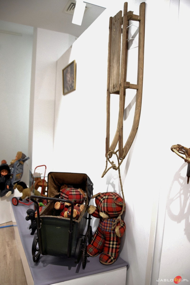 Wystawa zabawek w Muzeum Regionalnym w Jaśle