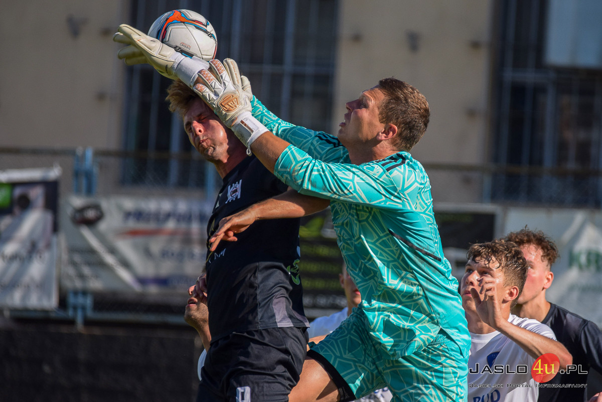 JKS Czarni 1910 Jasło - Tempo Nienaszów 2:1
