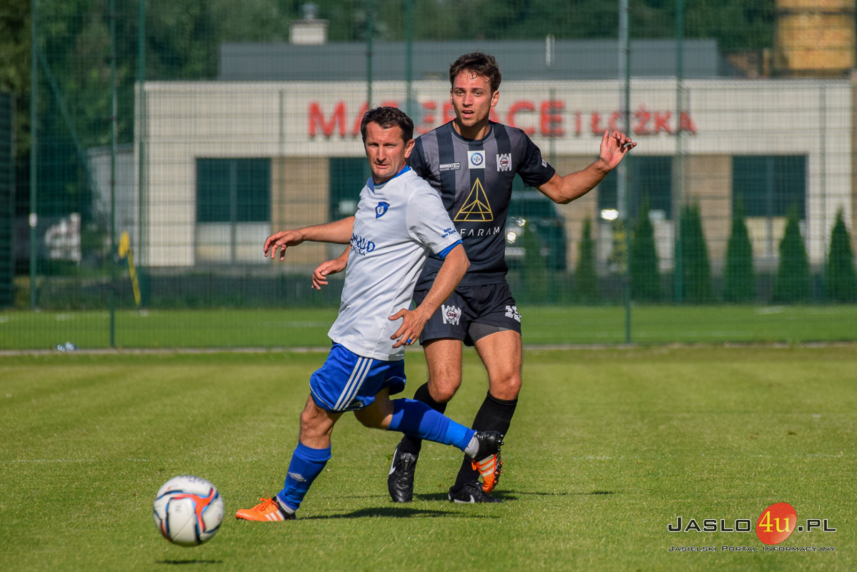 JKS Czarni 1910 Jasło - Tempo Nienaszów 2:1