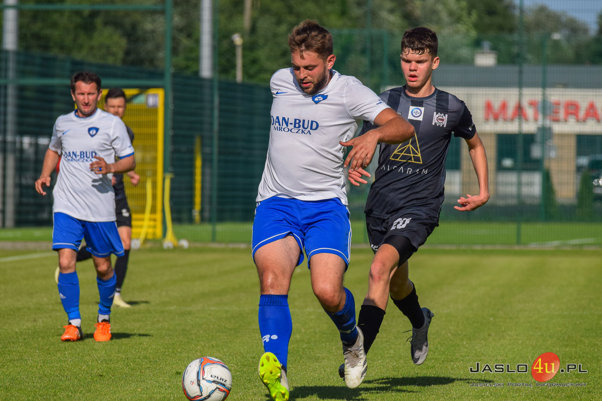 JKS Czarni 1910 Jasło - Tempo Nienaszów 2:1