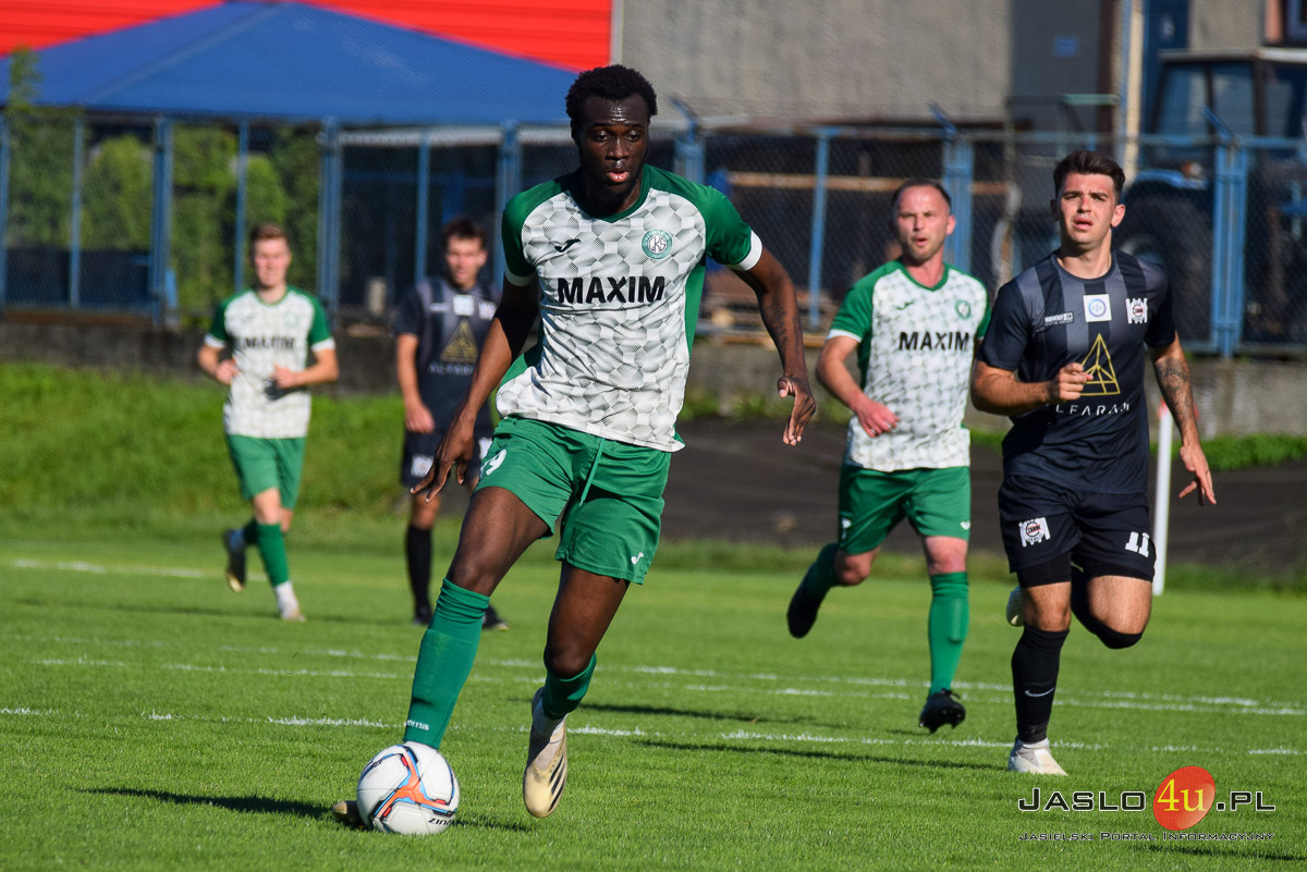 Mecz JKS Czarni 1910 Jasło - LKS Czeluśnica (3:2)
