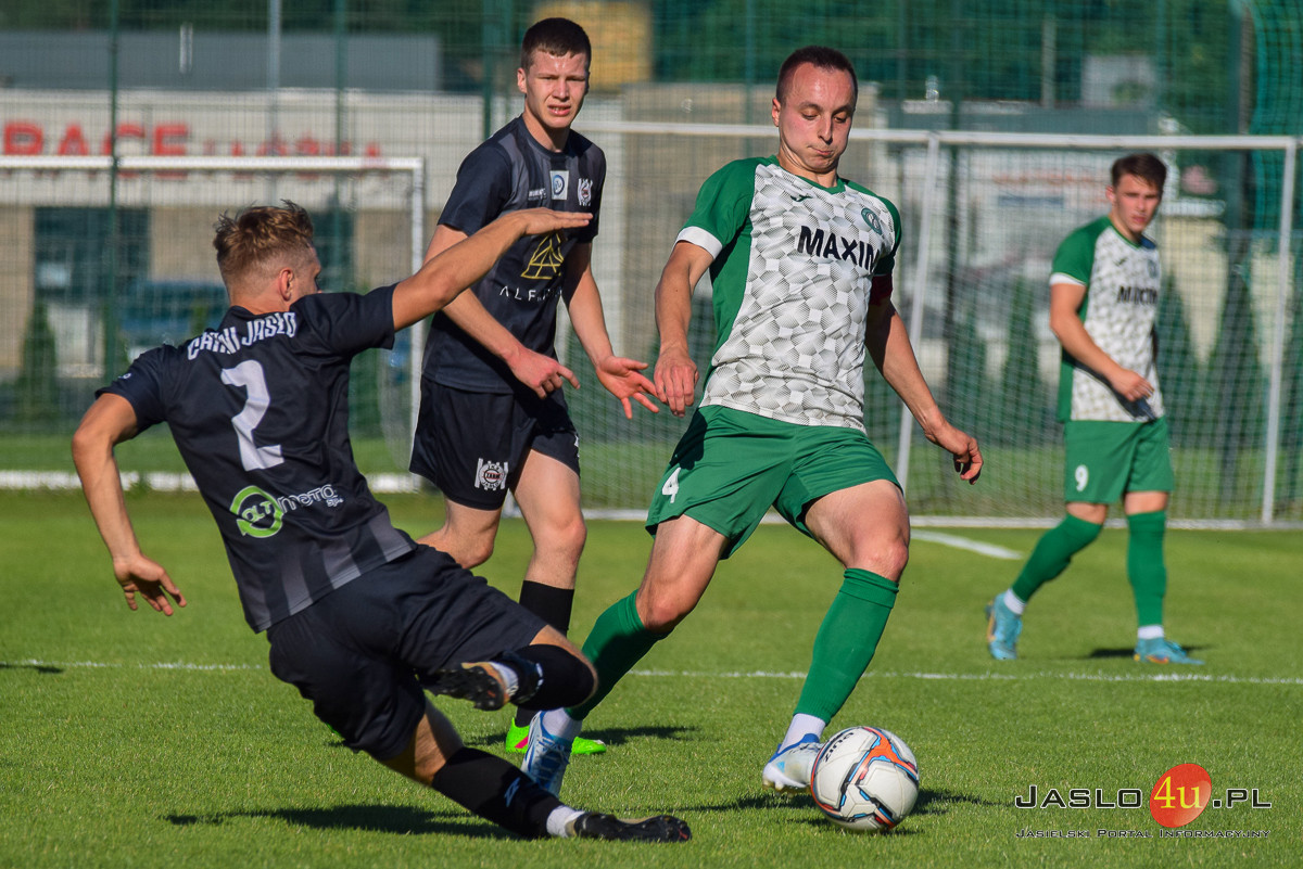 Mecz JKS Czarni 1910 Jasło - LKS Czeluśnica (3:2)