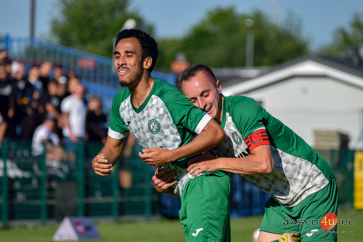 Mecz JKS Czarni 1910 Jasło - LKS Czeluśnica (3:2)