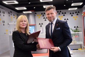 Podpisanie porozumienia między Miastem Jasłem a AHE w Łodzi Oddział w Jaśle