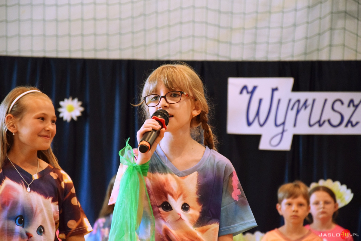 Uroczysty apel z okazji zakończenia roku szkolnego w SP nr 4 w Jaśle