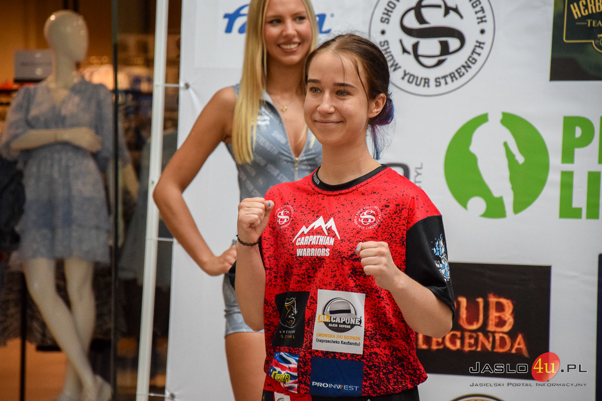 Ważenie oficjalne przed Galą MMA „Carpathian Warriors” w Jaśle