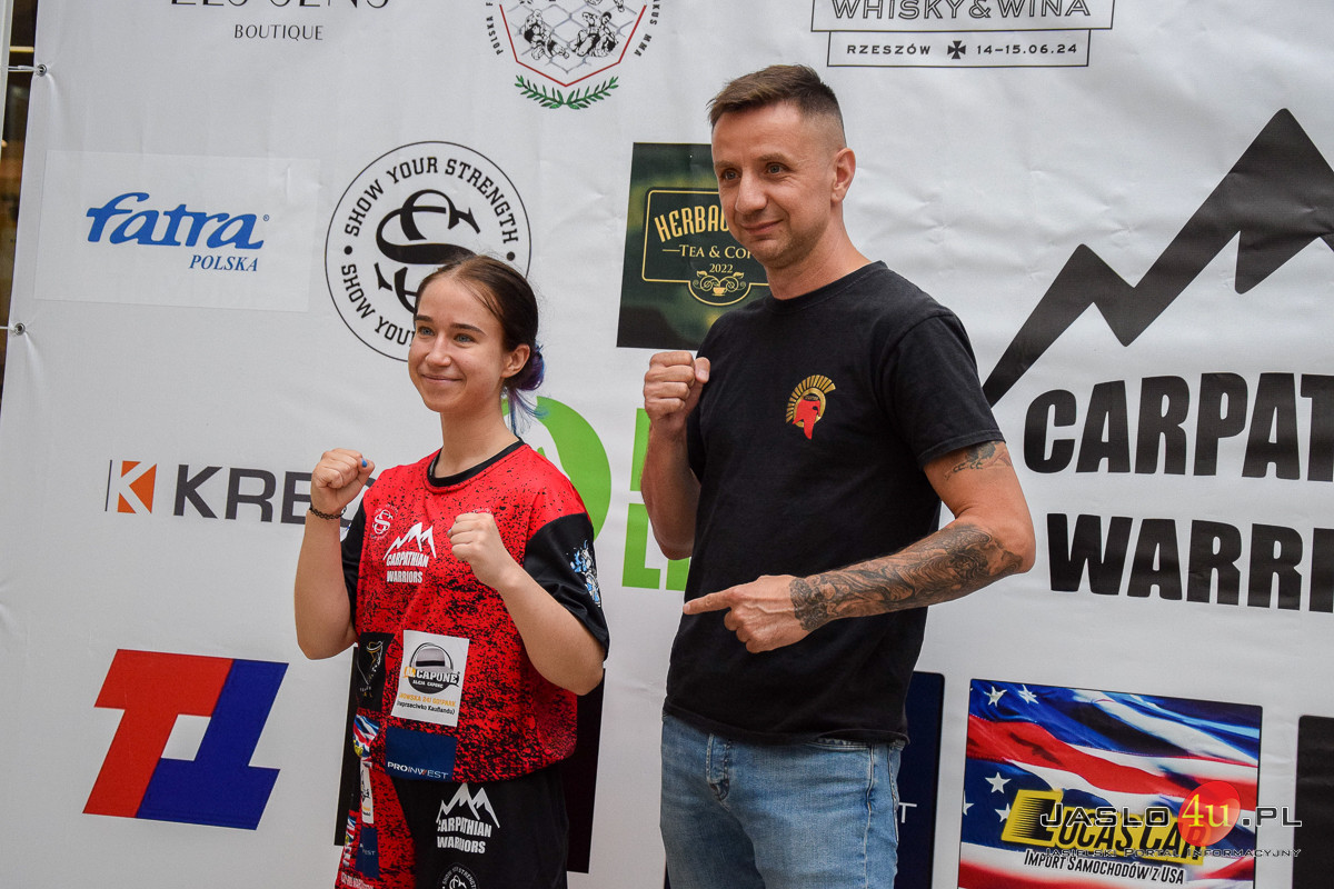 Ważenie oficjalne przed Galą MMA „Carpathian Warriors” w Jaśle