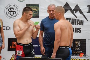Ważenie oficjalne przed Galą MMA „Carpathian Warriors” w Jaśle