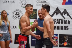 Ważenie oficjalne przed Galą MMA „Carpathian Warriors” w Jaśle