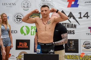 Ważenie oficjalne przed Galą MMA „Carpathian Warriors” w Jaśle