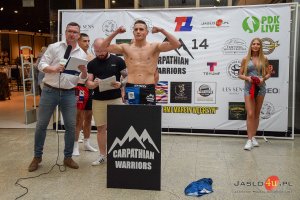 Ważenie oficjalne przed Galą MMA „Carpathian Warriors” w Jaśle