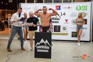 Ważenie oficjalne przed Galą MMA „Carpathian Warriors” w Jaśle