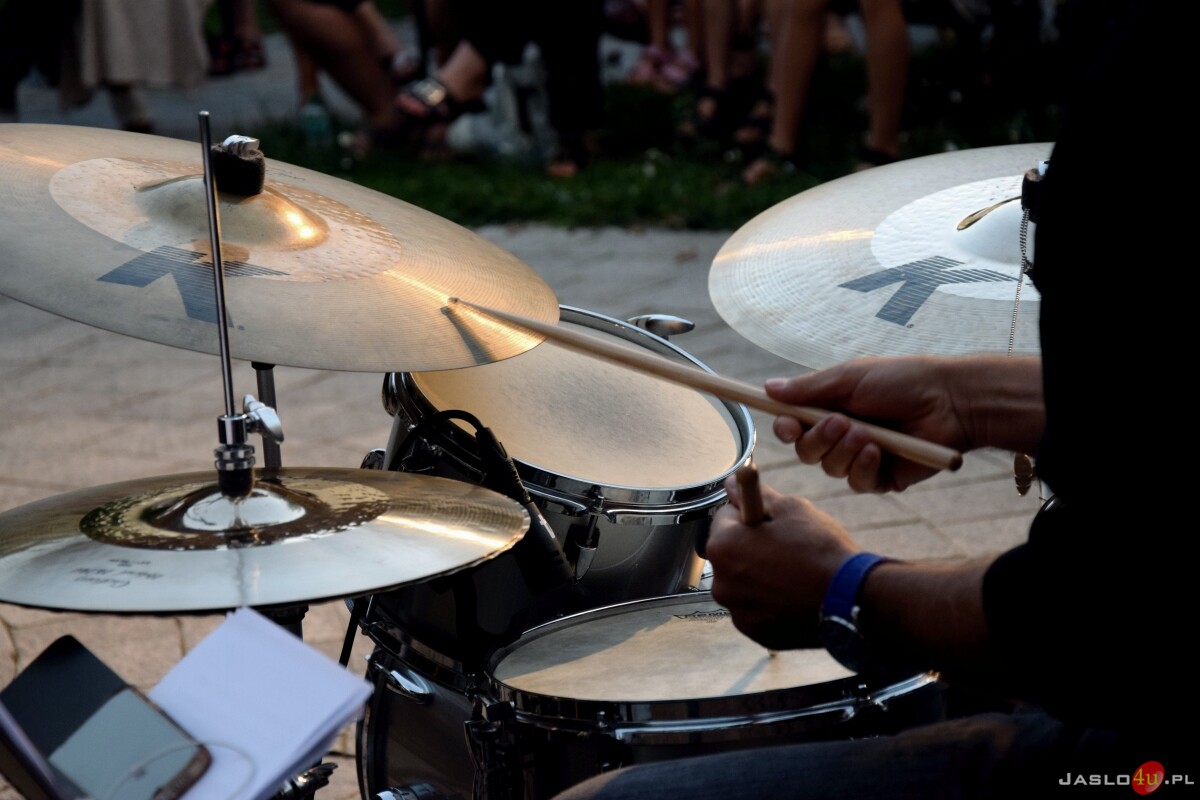 Koncert przy ławeczce Jerzego "Dudusia" Matuszkiewicza