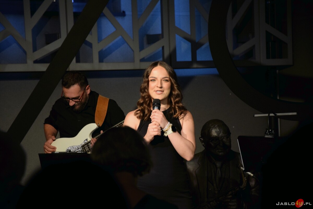 Koncert przy ławeczce Jerzego "Dudusia" Matuszkiewicza