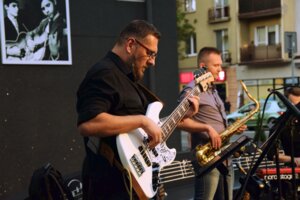 Koncert przy ławeczce Jerzego "Dudusia" Matuszkiewicza